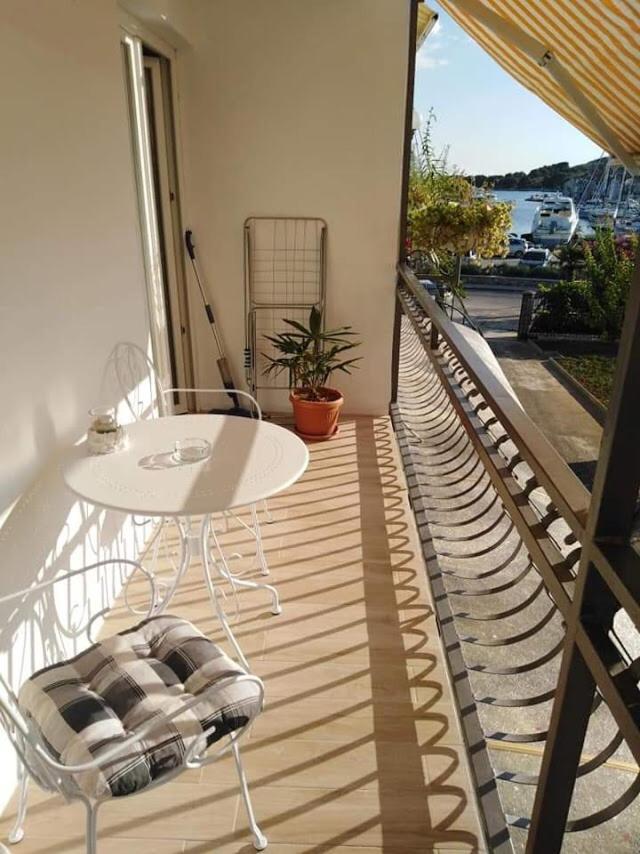 Sunny Day Apartments Tribalj 外观 照片