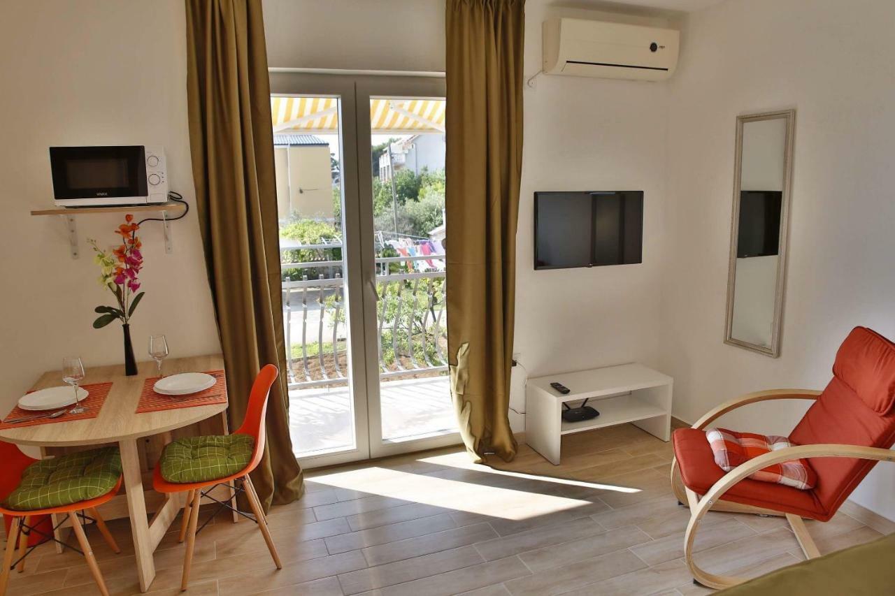 Sunny Day Apartments Tribalj 外观 照片