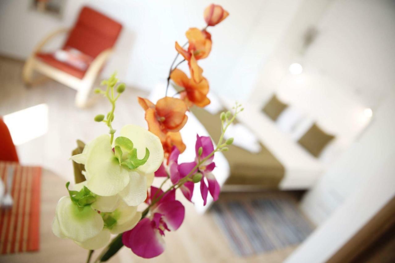 Sunny Day Apartments Tribalj 外观 照片