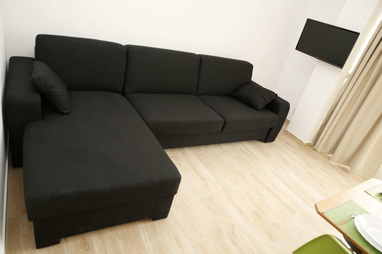 Sunny Day Apartments Tribalj 外观 照片